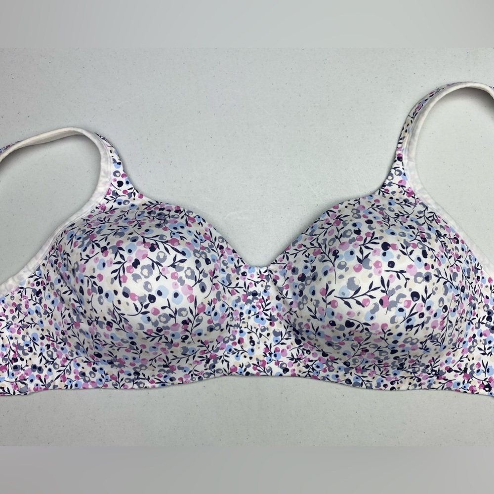 to Voglio WHT FLORAL Lightly Lined Underwire, 46C  *P1001